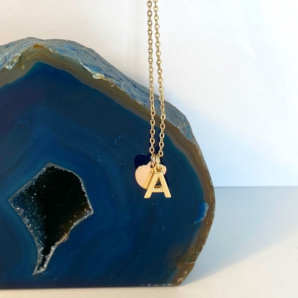 gold initial and heart charm necklace - Picture 3 of 3